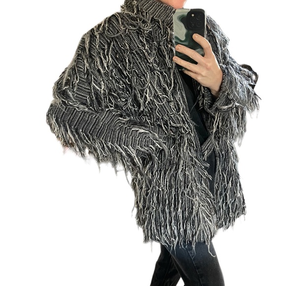 Vintage Designer Shaggy Fringe Grey Oversized pony Jacket Coat Womens Sz L - Picture 1 of 9